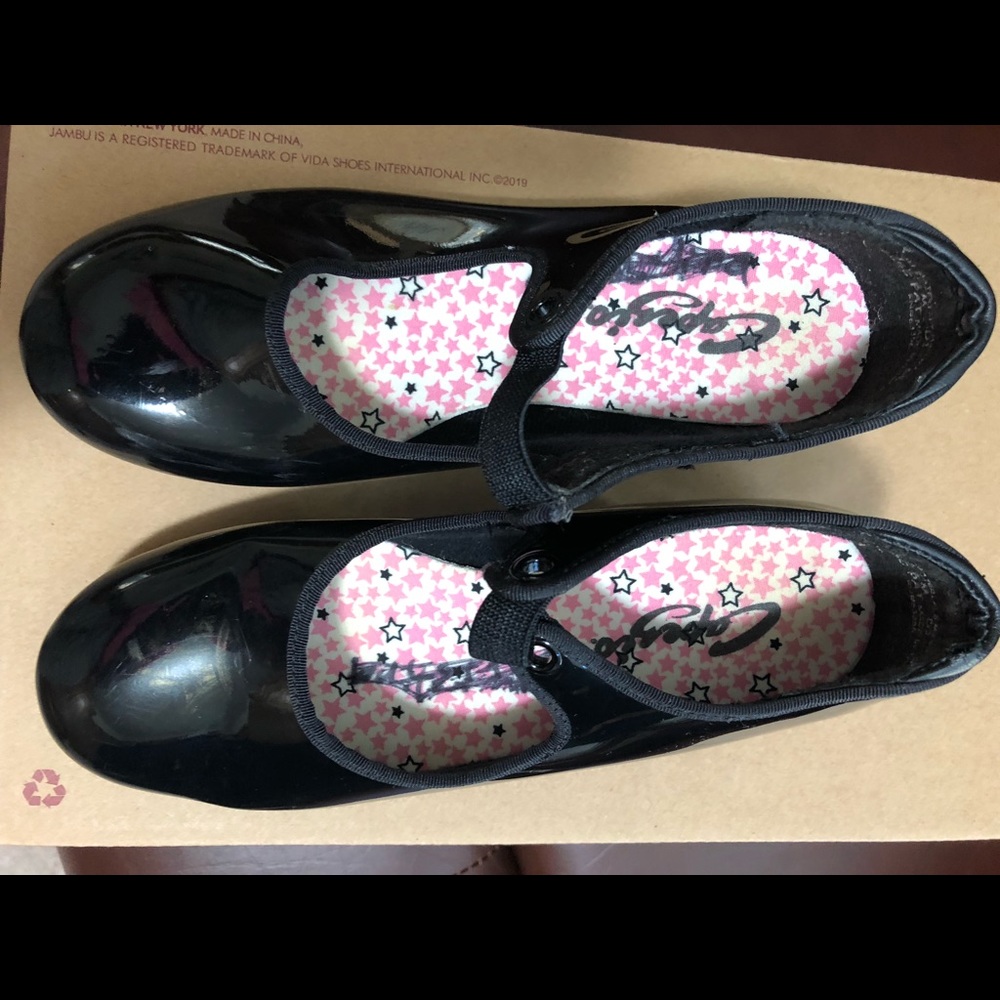 Black Capezio kids tap shoes size 1.5